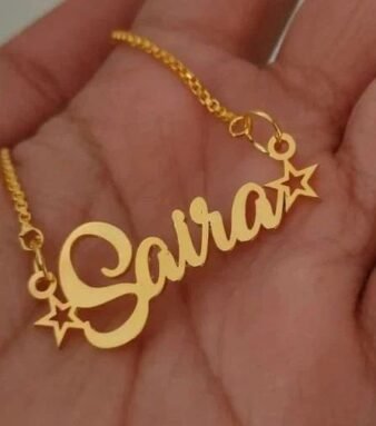 Single name pendant