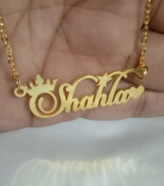 Single name pendant